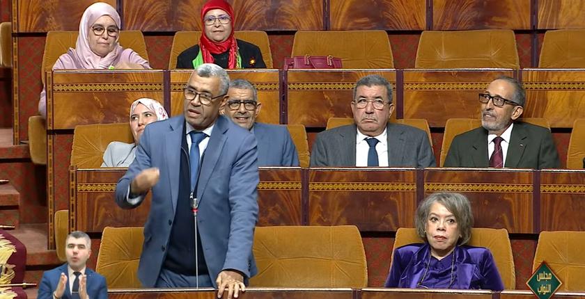 مقترح برلماني لتوسيع التغطية الصحية لتشمل والدي المؤمنين