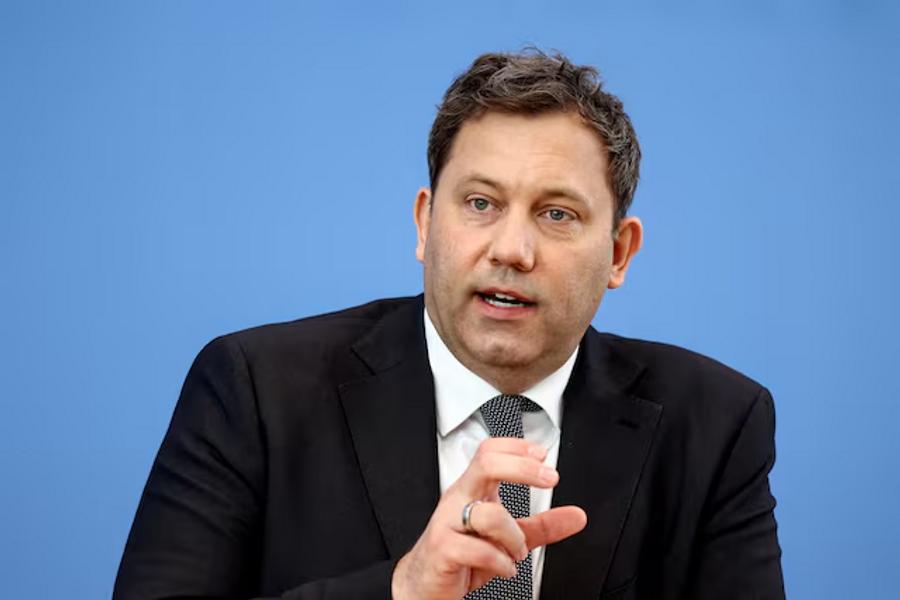 Germany faces budget pressure after tax revenue forecast cut