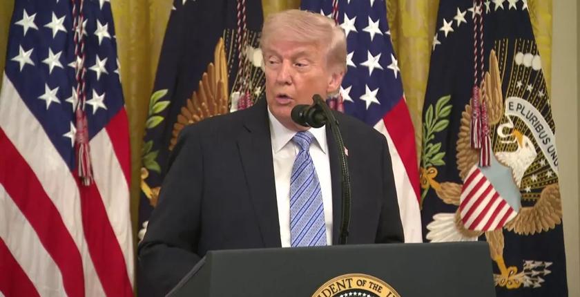 Tensions États-Unis–Iran : Donald Trump assure que le cessez-le-feu reste en vigueur après un incident naval