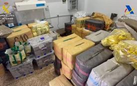 تفكيك شبكة لتهريب الحشيش من شمال المغرب إلى فرنسا