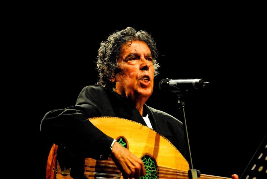 Abdelwahab Doukkali s’éteint : le Maroc perd une figure majeure de la chanson marocaine
