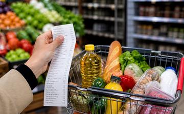 Food prices in Morocco keep climbing as households absorb mounting pressure