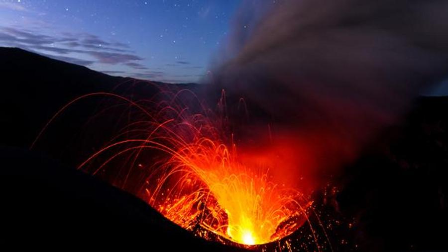 Deadly eruption of mount Dukono leaves hikers missing in Indonesia