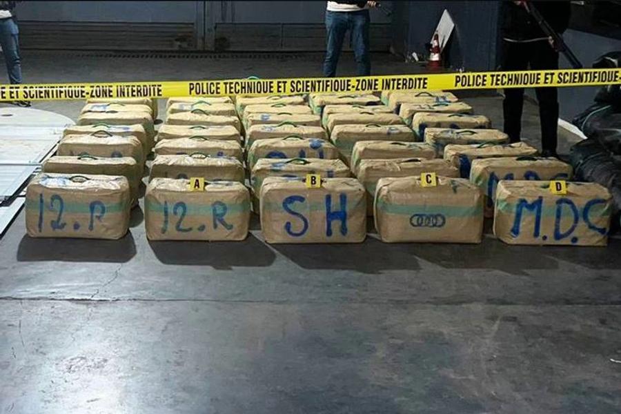 إحباط تهريب 570 كيلوغراما من الشيرا بطنجة المتوسط