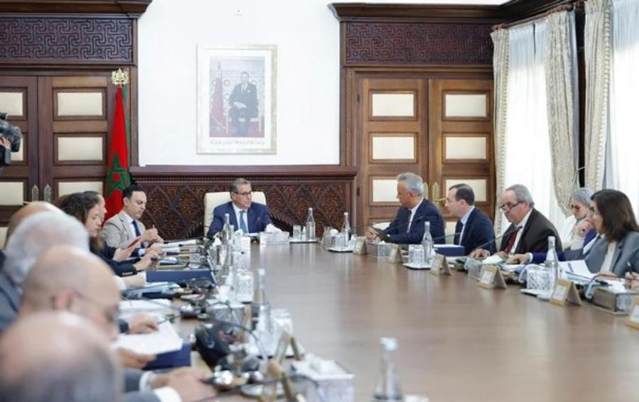 لجنة الإستثمارات صادقت على 381 مشروعا بـ581 مليار درهم