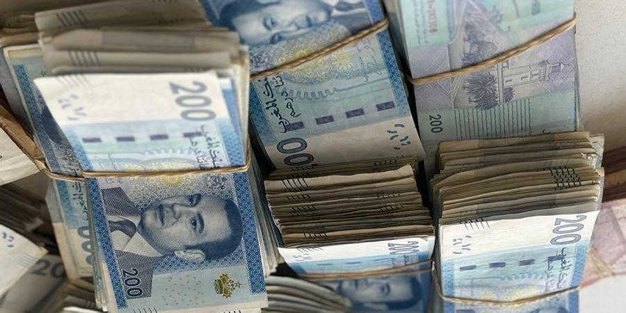 Le dirham gagne du terrain face au dollar tandis que le MASI poursuit sa hausse