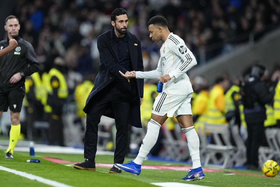 Real Madrid : Alvaro Arbeloa prend la défense de Kylian Mbappé avant le Clasico