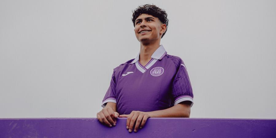 Salim Ben Ali signe son premier contrat professionnel avec Anderlecht