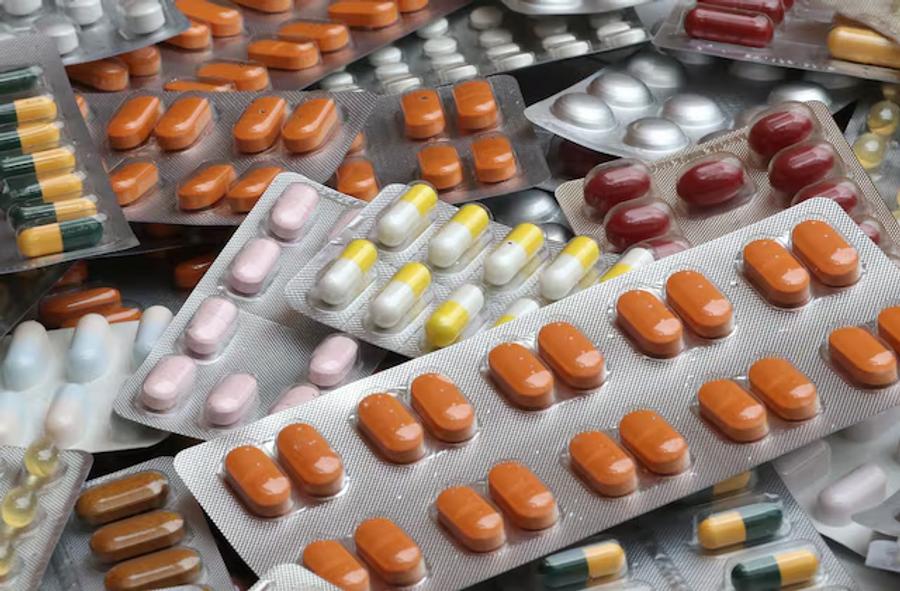 EU moves to strengthen supply of essential medicines