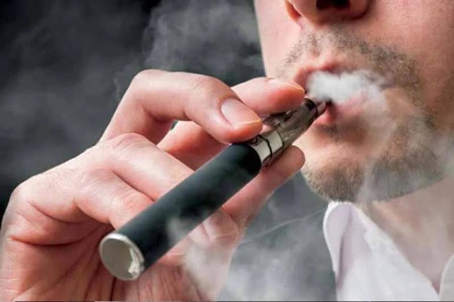 شتور لـ"ولو": يجب ردع السجائر الإلكترونية في الأماكن العامة بالقانون