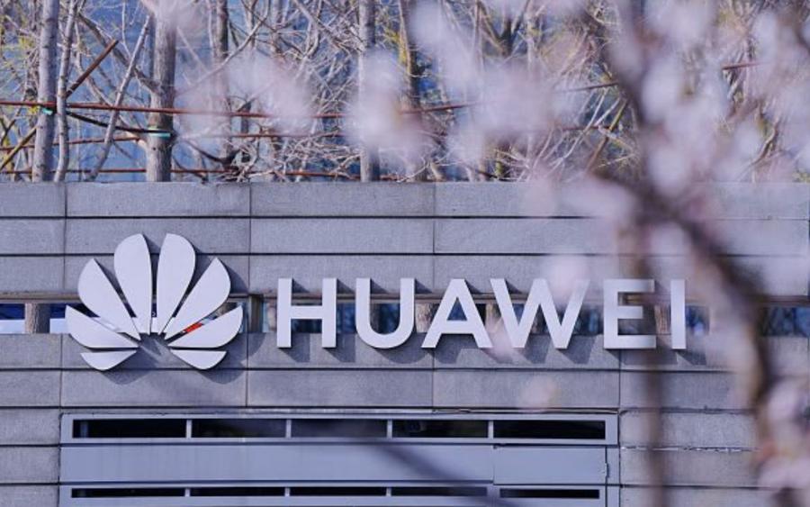 Huawei prevé fuerte crecimiento en ingresos por chips de inteligencia artificial