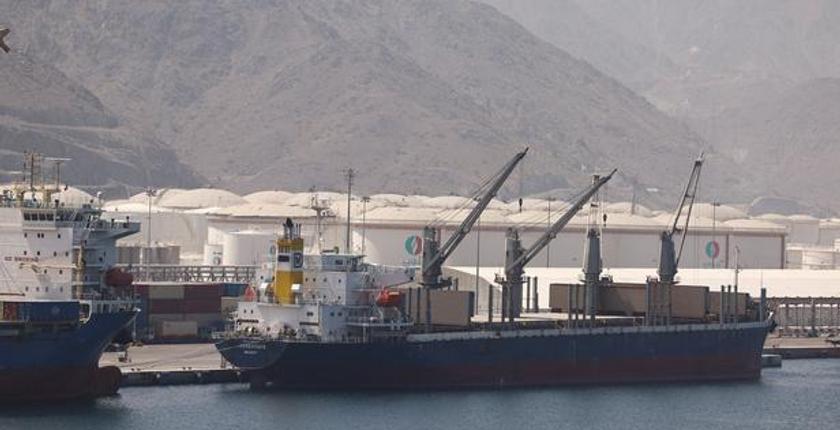 Los Emiratos Árabes Unidos aceleran un oleoducto para evitar el Estrecho de Ormuz