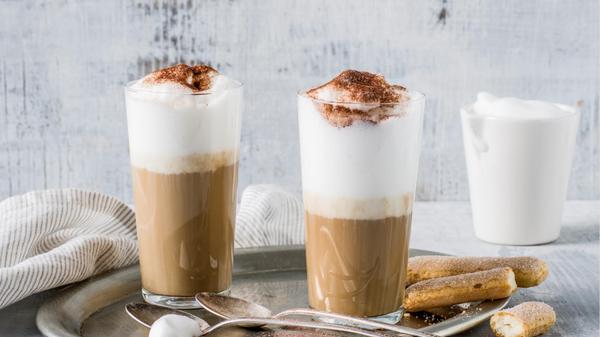 Quand le café devient dessert : l’irrésistible tendance du tiramisu latte