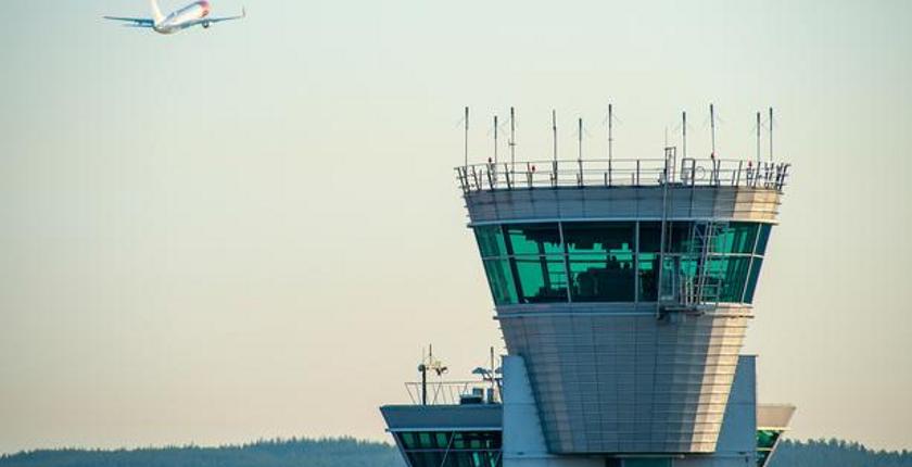 Finlandia suspende vuelos en el Aeropuerto de Helsinki tras una alerta por drones