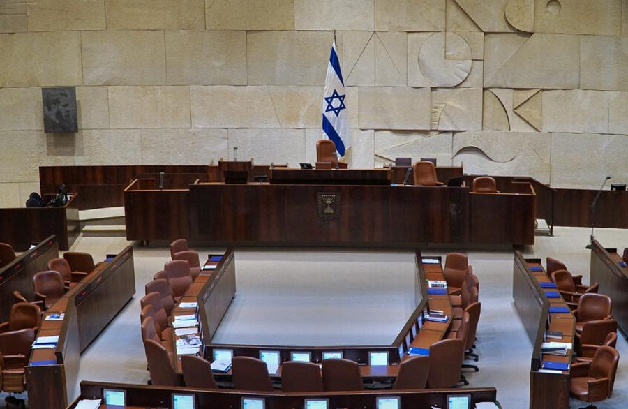 ראש הקואליציה הגיש הצעת חוק לפיזור הכנסת; מועד הבחירות ייקבע בהמשך