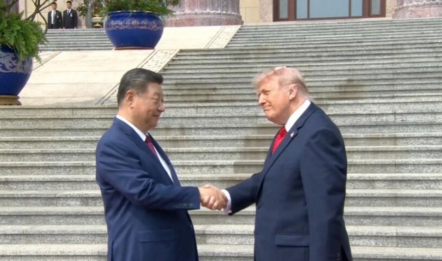 特朗普在北京峰会上告诉习近平，美中关系将“比以往任何时候都更好”
