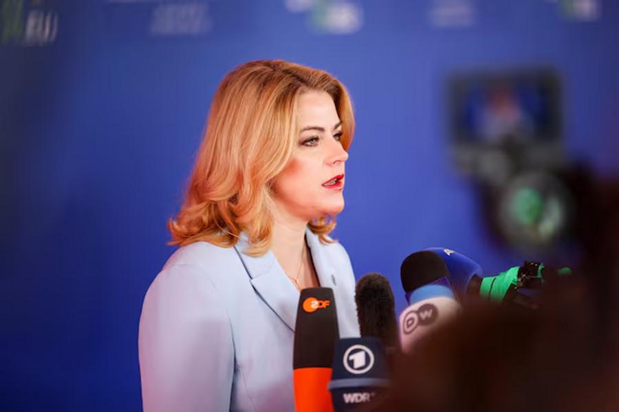 Latvian Prime Minister Evika Siliņa announces resignation ahead of election