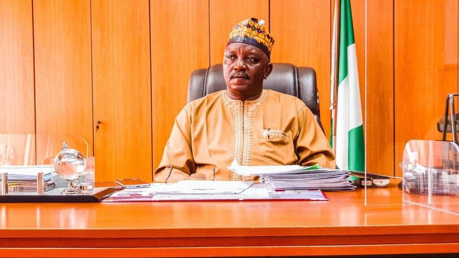 Nigeria : l’ancien ministre de l’Énergie Saleh Mamman condamné à 75 ans de prison pour fraude financière