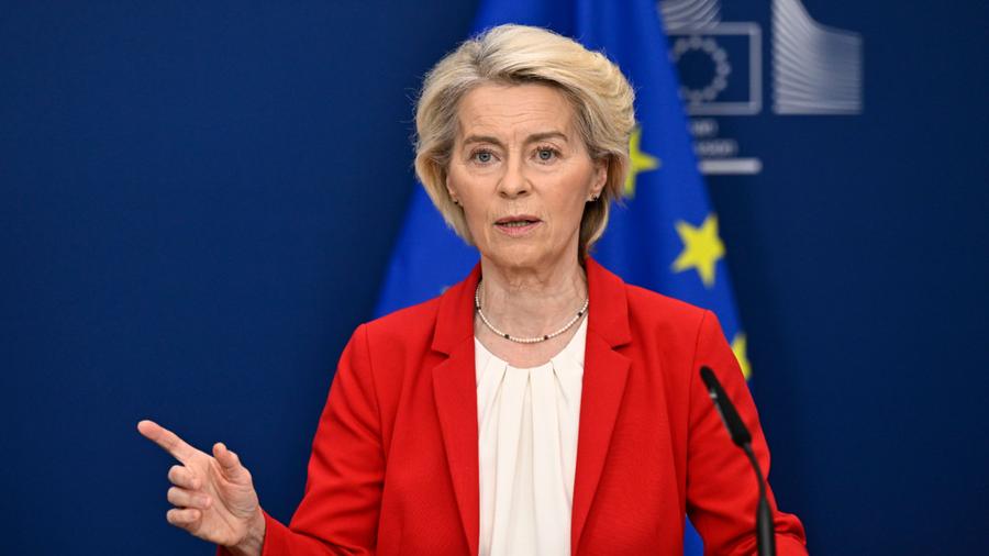 Union européenne : vers un accès différé aux réseaux sociaux pour les mineurs