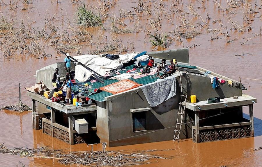 Mozambique : les catastrophes naturelles et les conflits provoquent une explosion des déplacements internes