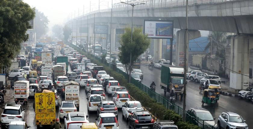 भारतीय ऑटो सेक्टर ने अप्रैल में अब तक की सबसे अच्छी बिक्री दर्ज की, 26.11 लाख से अधिक यूनिट्स बेचीं: FADA