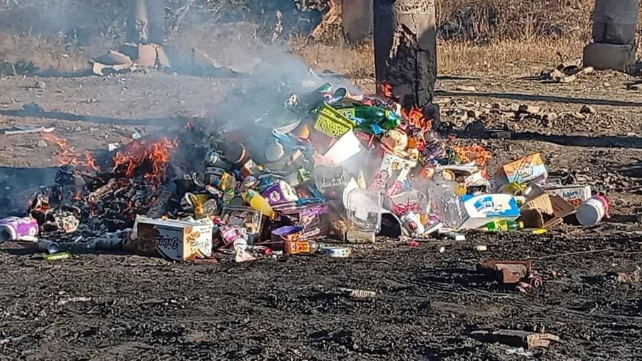 حجز كمية ضخمة من المواد منتهية الصلاحية في محلات بالقنيطرة