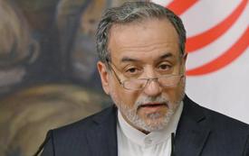 عراقچی: تهران و واشنگتن در حال بررسی متون و نهایی کردن توافق هستند