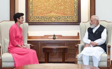 प्रधानमंत्री मोदी ने सिटी बैंक की सीईओ जेन फ्रेजर से मुलाकात की, निवेश, एआई और हरित ऊर्जा के अवसरों पर चर्चा की।