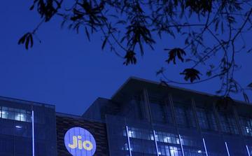 Indústrias Reliance aprova documentos preliminares para IPO da Jio Platforms, diz Ambani