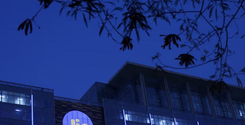 Indústrias Reliance aprova documentos preliminares para IPO da Jio Platforms, diz Ambani