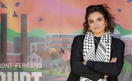 Affaire GenZ212 : le procès de Zineb Kharroubi reporté sur fond de contestation juridique