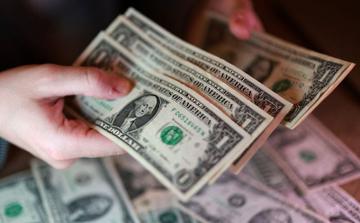 Le dollar vacille malgré des tensions persistantes au Moyen-Orient