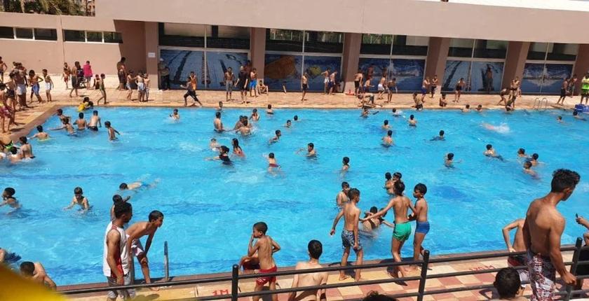 الحرارة ترفع تسعيرة المسابح العمومية
