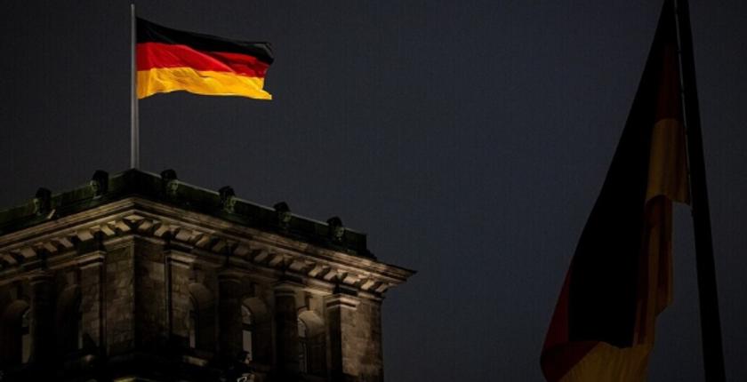 Das deutsche Finanzministerium erwägt, Ministerien zu bestrafen, die die Umsetzung eines 500 Milliarden Euro schweren Investitionsplans verzögern