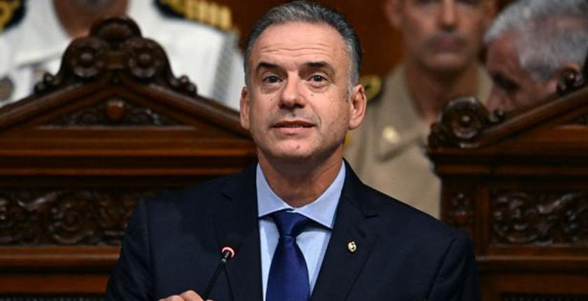 El presidente de Uruguay se disculpa por la compra de un vehículo de lujo con un importante descuento