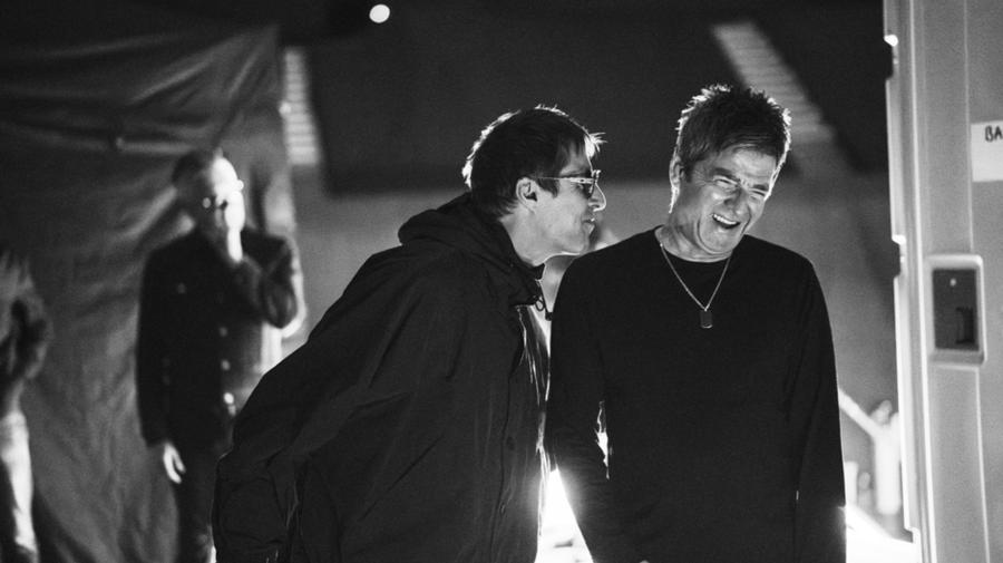 Oasis : un documentaire événement sur la tournée des retrouvailles arrive au cinéma et sur Disney+
