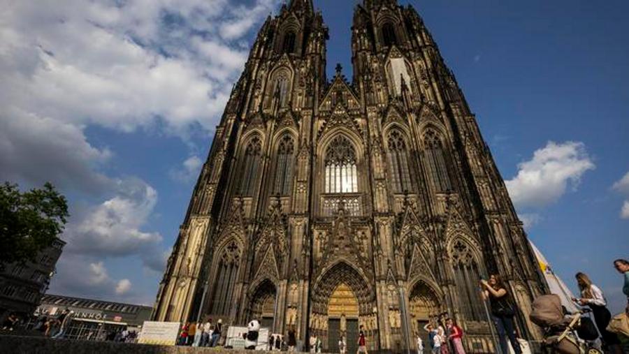 Visiting Cologne Cathedral will cost 12 euros from July