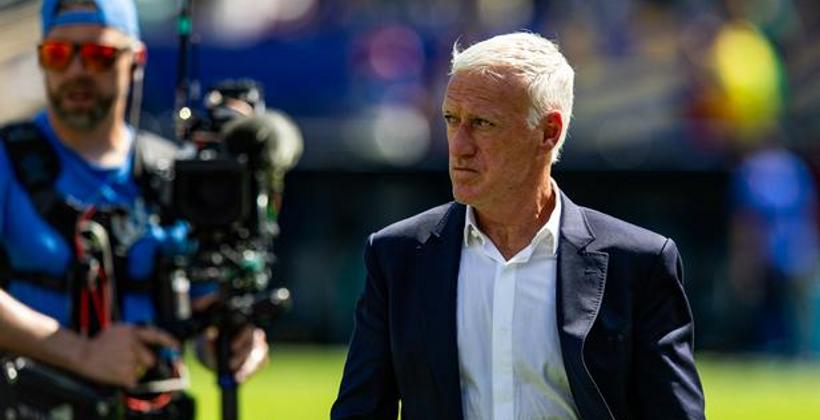 Deschamps se acerca a un histórico récord como entrenador en la Copa del Mundo