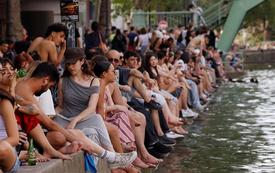 Divieto di alcol introdotto sulle rive di Parigi durante il festival musicale