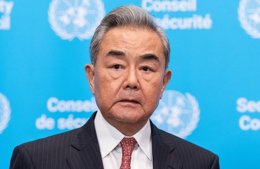 中国外交部长：我国支持伊朗改善与中东国家的关系