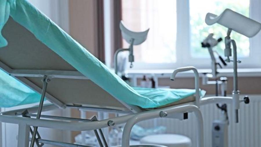 Survey highlights concerns over consent in gynecological and obstetric care in France