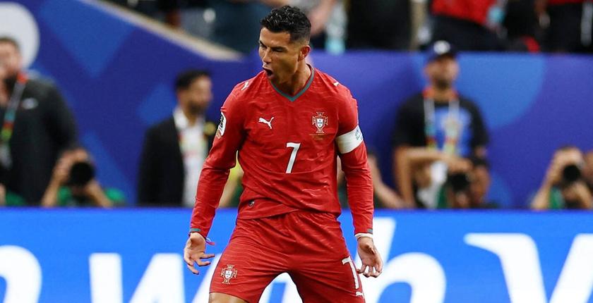رونالدو يقود البرتغال لاكتساح أوزبكستان في المونديال