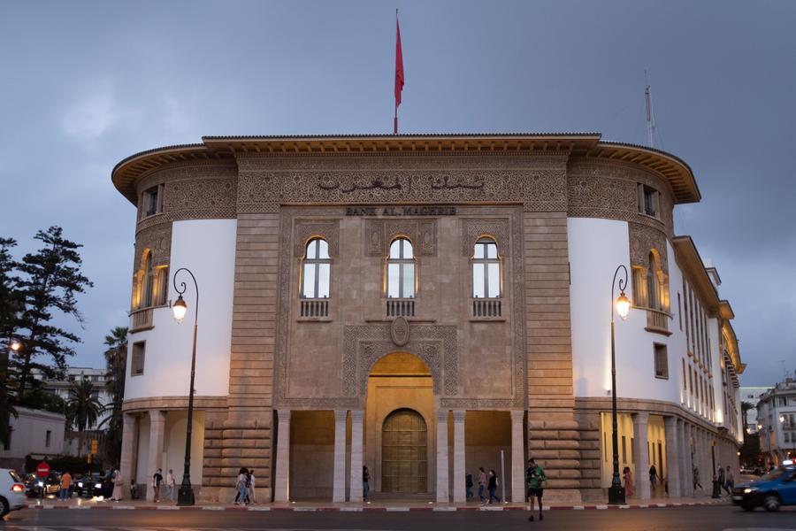 بنك المغرب يبقي على سعر الفائدة دون تغيير