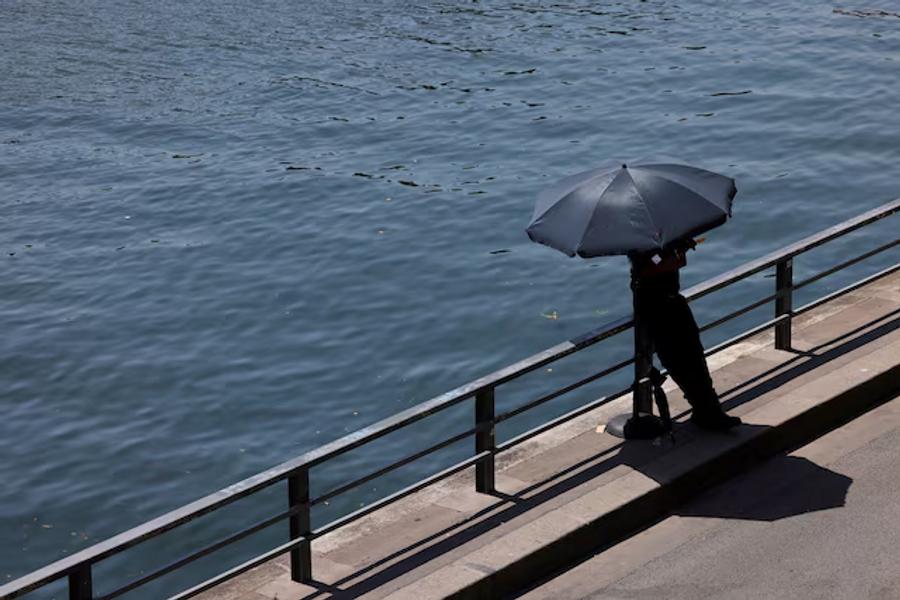 Heatwave in France triggers spike in drownings at unsanctioned swimming areas