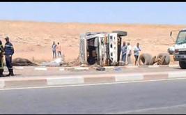 نفوق 4 خيول في انقلاب شاحنة بالبروج