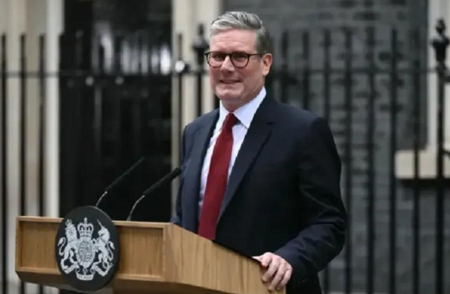 英国：改革英国党呼吁在斯塔默辞职后举行提前大选