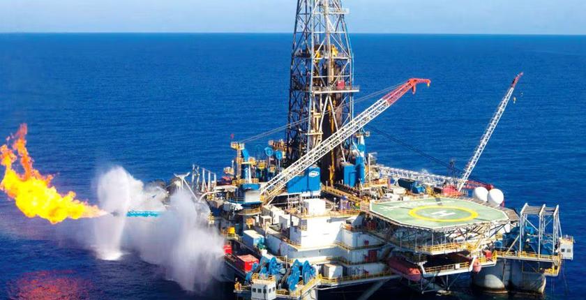     Hydrocarbures : le bloc CI-709 révèle un gisement pétrolier prometteur en Côte d’Ivoire