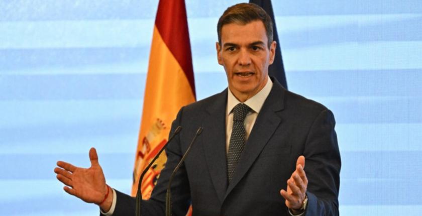 Pedro Sánchez rejette les accusations de corruption systémique et défend l’action de son gouvernement