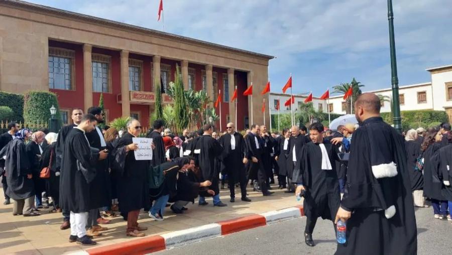 محامو المغرب يصعدون احتجاجهم