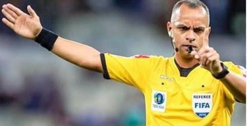 صافرة برازيلية لمواجهة الأسود وهولندا في دور الـ32 بكأس العالم